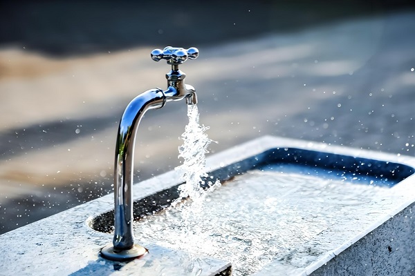 生活飲用水檢測(cè)項(xiàng)目有哪些？第三方飲用水檢測(cè)機(jī)構(gòu)